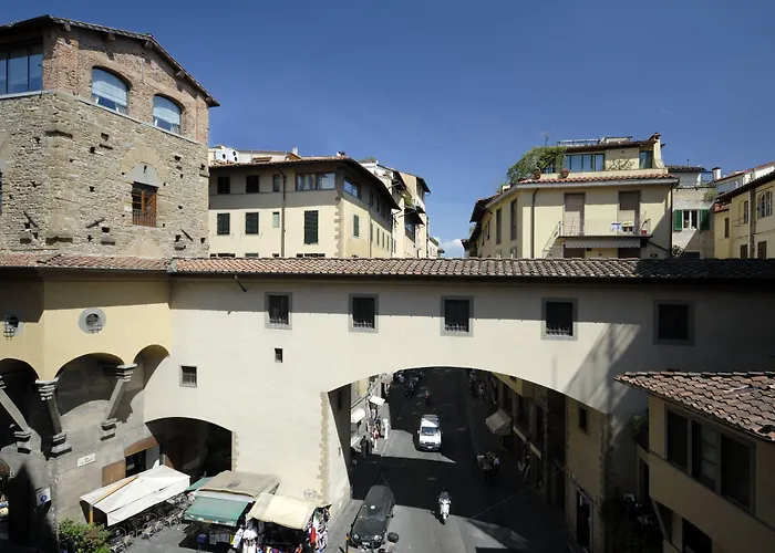 Firenze Pitti Palace Al Ponte Vecchio